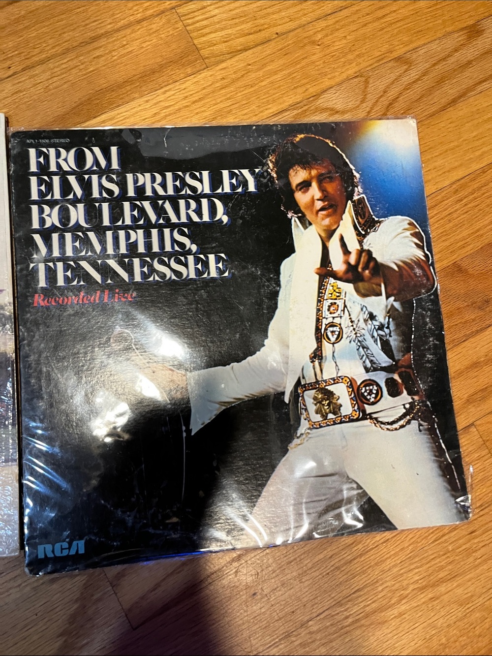 Elvis Presley 2 albums